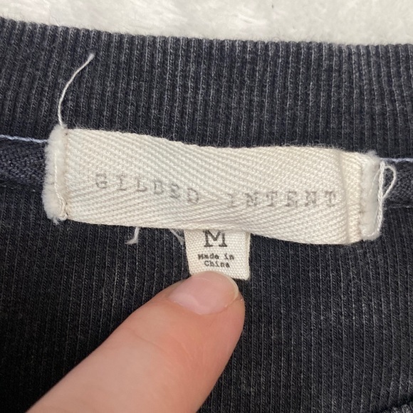 Gilded Intent Hook & Eye Closure‎ Top - Picture 10 of 11